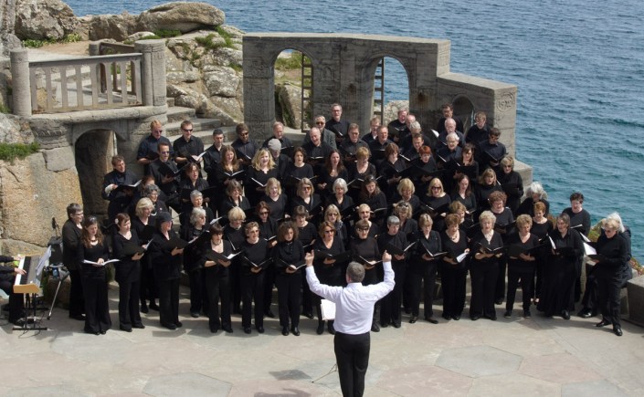 Addison Singers performing at the Minack Theatre